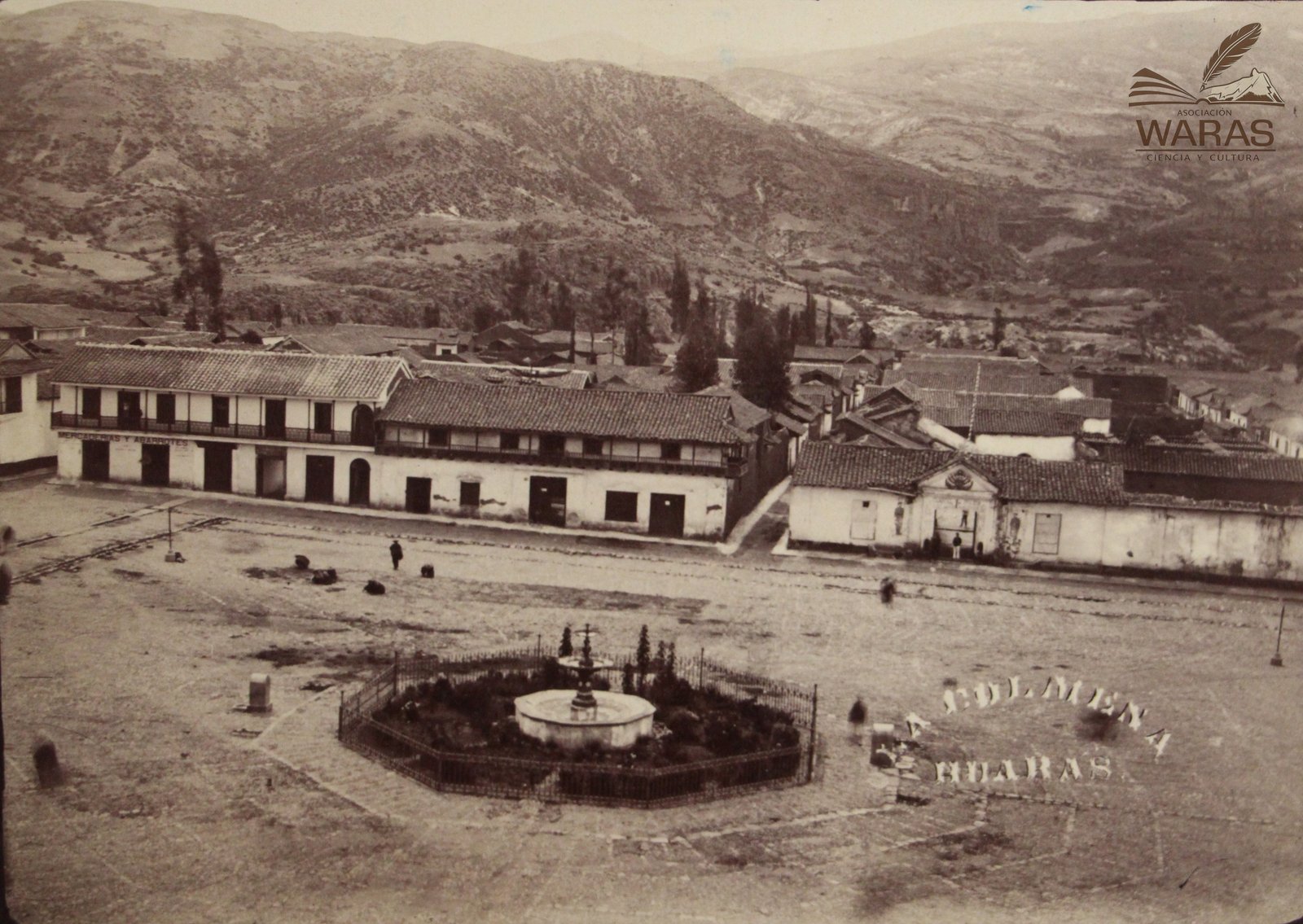 Antigua Plaza Mayor de Huaraz: lado oeste con la cárcel